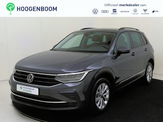 Volkswagen Tiguan 1.4 TSI eHybrid Life | SoH 90% | Trekhaak | Achteruitrijcamera | Digital cockpit Pro | Keyless | Adaptieve cruise control | Dodehoek detectie | Sfeerverlichting | Navigatie | Elektrische kofferklep |