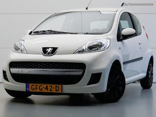 Peugeot 107 1.0-12V XR (AIRCO,RADIO/MP3-SPELER,ELEKTRISCHE RAMEN,NIEUWE APK,TOPCONDITIE)