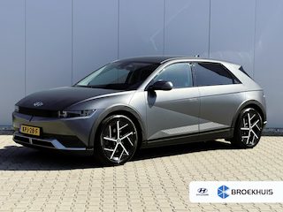 Hyundai Ioniq 5 Connect 77.4 kWh / SOH 100% / Fabrieksgarantie tot 04-2028 / Dealer onderhouden / CCS snelladen / WLTP bereik 507 km bereik stad 710 km / Stuur- Stoel & Achterbank verwarming / Trekgewicht 1600 kg / Achteruitrijcamera / Adaptief cruise control /