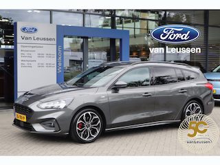 Ford Focus Wagon 125PK ST-LINE BUSINESS TREKHAAK WINTERPACK AD-CRUISE 18"LM-VELGEN KEYLESS P-SENSOREN