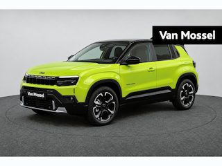 Jeep Avenger Summit 54 kWh | Electrisch Schuifdak | Stoelverwarming | Apple Carplay/Android Auto | LMV 18" | Warmtepomp |