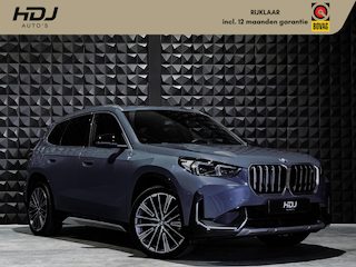 BMW iX1 xDrive30 Launch Ed. 67 kWh | Pano | 20"| Drive Pro | Adap. Li | | HUD | H/K | Leer | Topv.  Memo |