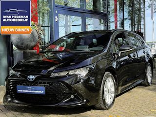 Toyota Corolla Touring Sports 1.8 Hybrid | PDC + Camera|Climate control |Stoelverwarming | LM Velgen | Apple Carplay/Android Auto |