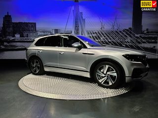 Volkswagen Touareg 3.0 TSi eHybrid 4MOTION Atmosphere *Luchtvering*Trekhaak*Pano*