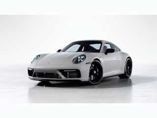 Porsche 911 Carrera 4 GTS