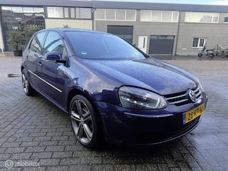 Volkswagen Golf 2.0 FSI Comfortline AUTOMAAT / AIRCO /TREKHAAK