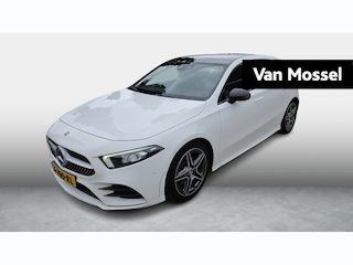 Mercedes-Benz A-klasse 180 Business Solution AMG | Stoel Verwarming | 18"LMV AMG | Extra Getint Glas | Cruise Control | PDC | LED dagrijverlichting | CAM |