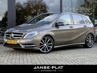 Mercedes-Benz B-klasse 180 Ambition Night Trekhaak | Navi | Xenon |