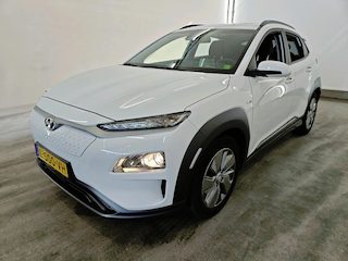 Hyundai Kona EV FASHION SKY 64 kWh (100% SOH) I 3-FASE LADEN I SCHUIF/KANTELDAK I WARMTEPOMP I UNIEKE KM-STAND