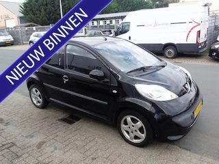 Peugeot 107 1.0-12V XS Urban Move zeer nette automaat