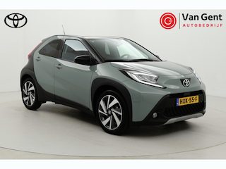 Toyota Aygo 1.0 VVT-i MT Envy | Apple Carplay / Android Auto | LED | Parkeersensoren voor/achter | Camera | Adaptive Cruise | Clima | 18 inch
