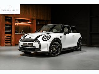 Mini Mini Yours 33 kWh Schuifdak | Adapt. cruise | Sportstoelen | NL Auto