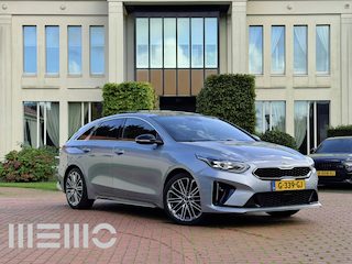 Kia ProCeed 1.4 T-GDI GT-PlusLine - JBL Sound - Apple Carplay - Achterbank Verwarming