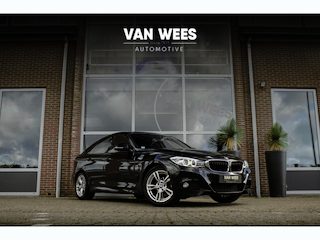 BMW 3-serie GT 320i xDrive M Sport Edition | 1e eigenaar | Dealer onderhouden | Navigatie Business | Alcantara | Sportstoelen | Xenon | Shadow Line | M-sportstuur | PDC