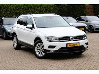 Volkswagen Tiguan 1.5 TSI Comfortline / CarPlay / Parkeerhulp V+A / 17'' / LED / Rijstrooksensor / Spiegelpakket / DAB / ACC
