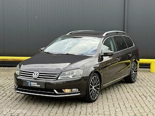 Volkswagen Passat Variant 2.0 TSI Highline PANODAK | CARPLAY