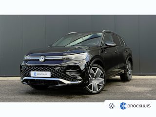 Volkswagen Tiguan 1.5 eHybrid 204pk R-Line Edition | SOH: 100% | Trekhaak | Panoramadak | Adaptive Cruise | 360 Camera | Head-up Display | 20" |