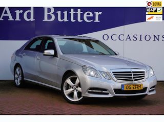 Mercedes-Benz E-klasse 200 CGI Business Class Avantgarde+Xenon+Navigatie+Schuif-dak+Leder+18"lmv + NIEUWE DISTRIBUTIE = EXPORT !!