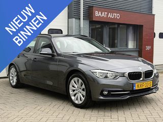 BMW 3-serie Touring 318i Sport-line AUT LCI Trekhaak Dealer ond.