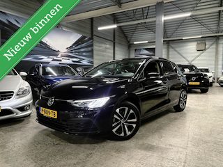 Volkswagen Golf 1.0 TSI Life Business