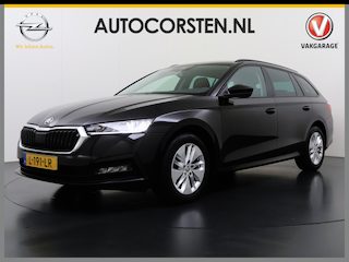 Skoda Octavia Combi 1.0 e-TSI 111PK Automaat Navi Apple Carplay Android Auto Bluetooth Elek.Achterklep Cruise Control Business Edition Pdc Led DAB P-Assist Lmv 16" Isofix Licht-/Regensensor WiFi Origineel Nederlandse Auto