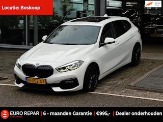 BMW 118i High Executive PANO-DAK NIEUW MODEL!