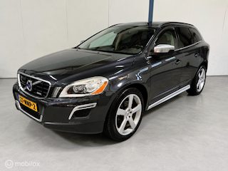 Volvo XC60 3.0 T6 AWD R-Design NL-AUTO / PANO / ACC