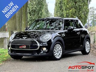 Mini Cooper 3-Deurs 1.5 Business