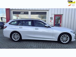 BMW 3-serie Touring 320E WideScreen/Leer/LED