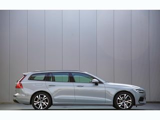 Volvo V60 2.0 B4 Core MY2026|Leder|Stoelverwarming|Allseason