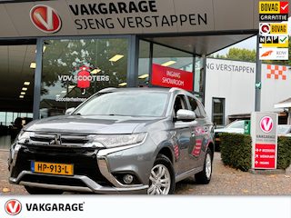 Mitsubishi Outlander 2.0 PHEV Business Edition Bovag rijklaarprijs !