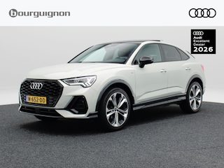 Audi Q3 35 TFSi 150 Pk Automaat S line | Stoelverwarming | Panorama dak | Leer | Climatronic | Carplay | 20 Inch | 54.879 Km !!