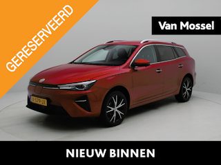 MG 5 Electric Standard Range Luxury 50 kWh | Apple Carplay/Android Auto | Achteruitrijcamera | Half Lederen Bekleding | Lichtmetalen Velgen |
