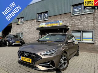 Hyundai i30 Wagon 1.5 T-GDi MHEV Premium | 1E EIGENAAR | 3/6/12MND GARANTIE | SCHUIFDAK | AUTOMAAT | LED | STOEL/STUUR VERWRM. | CARPLAY | DAB | NAVI | LANE | CAMERA |