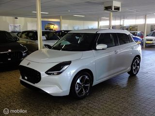 Suzuki Swift 1.2 Smart Hybrid Style, Nieuw, actie € 2.200, - korting