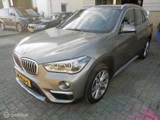 BMW X1 xDrive20i Centennial High Executive head- up display leer