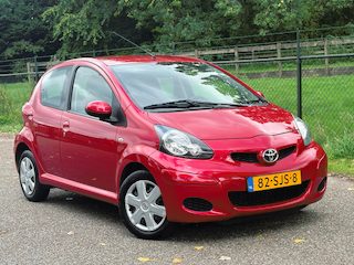 Toyota Aygo 1.0-12V Comfort Navigator /UNIEK/AUTOMAAT/NAP/NAVI/AIRCO/