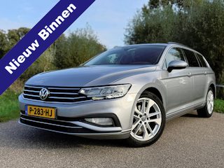 Volkswagen Passat Variant 1.5 TSI Comfort Business / Automaat / Navigatie / 18"LM Velgen / Climate Control / ACC /