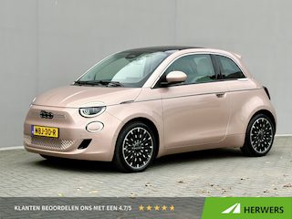 Fiat 500 La Prima by Bocelli 42 kWh / SOH 96% / Panoramadak / Winter & Style pakket / Leder / CCS snelladen / Achteruitrijcamera / JBL Audio Systeem / Stoelverwarming / Adaptief cruise control / Keyless Entry/Start / PDC Voor & Achter /