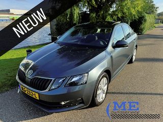 Skoda Octavia 1.4 TSI Greentech Ambition Business|pano|pdc|trekh