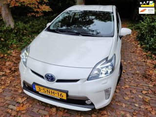 Toyota Prius 1.8 Plug-in Executive Business Xenon/Leer/JBL