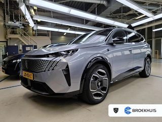 Peugeot 5008 GT Long Range 97 kWh 7p | SOH 97% | Panorama/schuifdak | Luxe stoelen | Warmtepomp | All season | Massage |