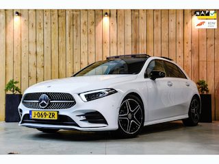 Mercedes-Benz A-klasse 180 AMG *Pano*Camera*Ambienteverlichting*Elek. Stoelen*