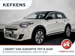 Fiat 600 e 156pk La Prima 54 kWh Automaat | Tot 8 Jaar Garantie | 3 Fase | Elektrische Achterklep | Elektrische Bestuurdersstoel met Massage | Navigatie | Climate Control | Adaptieve Cruise Control | 18" LMV | Achteruitrijcamera | LED | Stoelverwarming | Keyless Entry/Start | Dodehoekdetectie | Apple Carplay/Android Auto |
