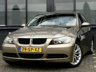 BMW 318i High Executive