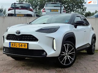 Toyota Yaris Cross 1.5 Hybrid /ADVENTURE/4X4/PANO/HEADUP DISPLAY/STUUR EN STOEL VERWARMING/HYBRIDE GARANTIE/RIJKLAAR/TREKHAAK/PDC/