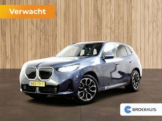 BMW X3 30e xDrive M-Sport | Harman & Kardon | Head-up | 360 Camera | Panoramadak | Stoelverwarming | Iconic Glow | Memory | Adaptief Led |