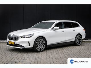 BMW i5 Touring eDrive40 84kWh | Achteruitrijcamera | Apple Carplay/Android Auto|telefoonintegratie premium | Audio installatie high end