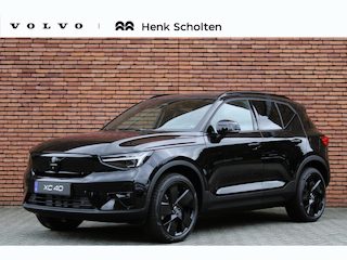 Volvo EX40 Twin Motor Performance Ultra Black Edition | Panoramadak | Elektrisch Verstelbare Voorstoelen | 360 Graden Camera | Adaptieve Bochtverlichting | Pilot Assist | Apple Carplay | Standkachel | 20'' Lichtmetalen Velgen