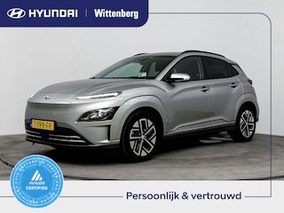 Hyundai Kona Fashion 64 kWh | WLTP 484km | Warmtepomp | Stoel + stuurverwarming | Dodehoek | Head-up display |